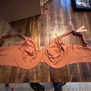 Skims Full Coverage 40DDDD Bra in Bronze Color NWT